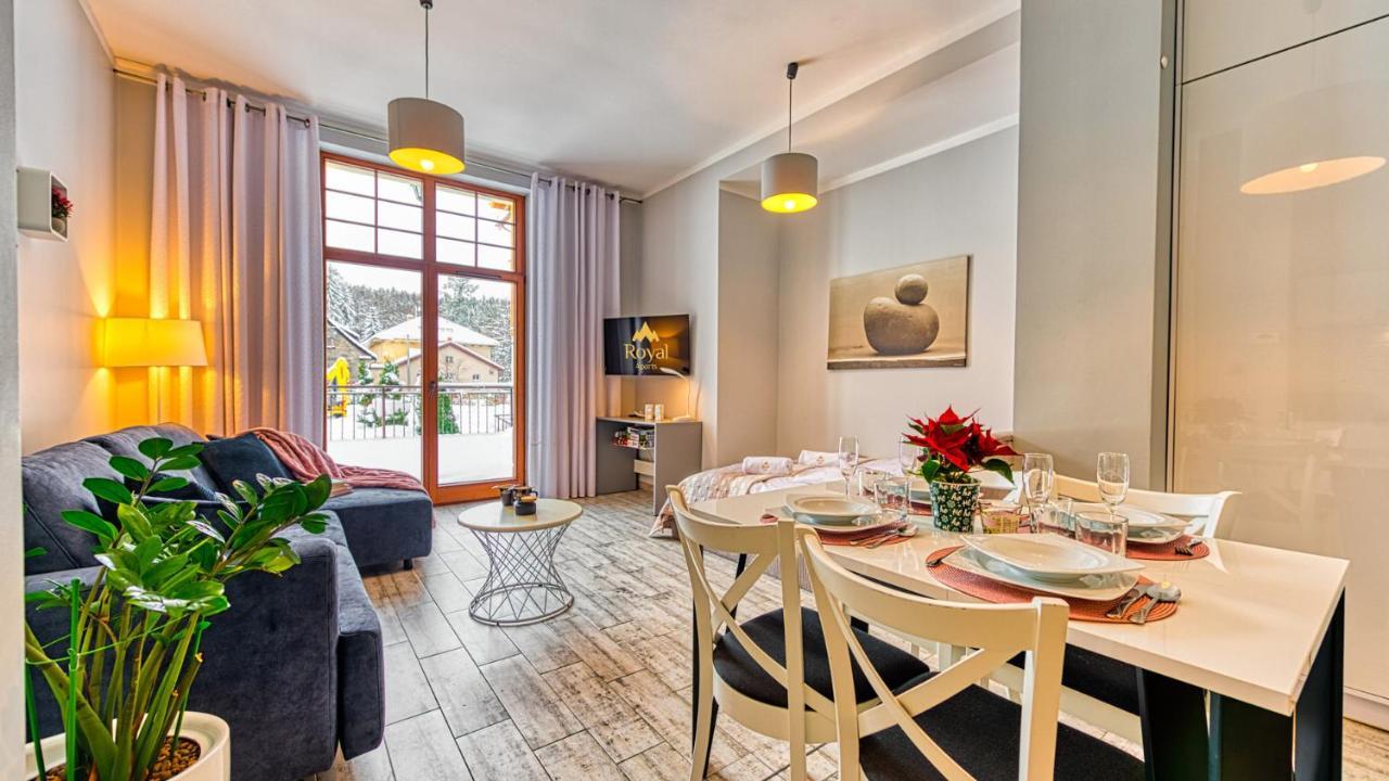 Apartamenty Royal Aparts - Willa Jozefina Chill & Vibes شكلارسكا بوريبا المظهر الخارجي الصورة